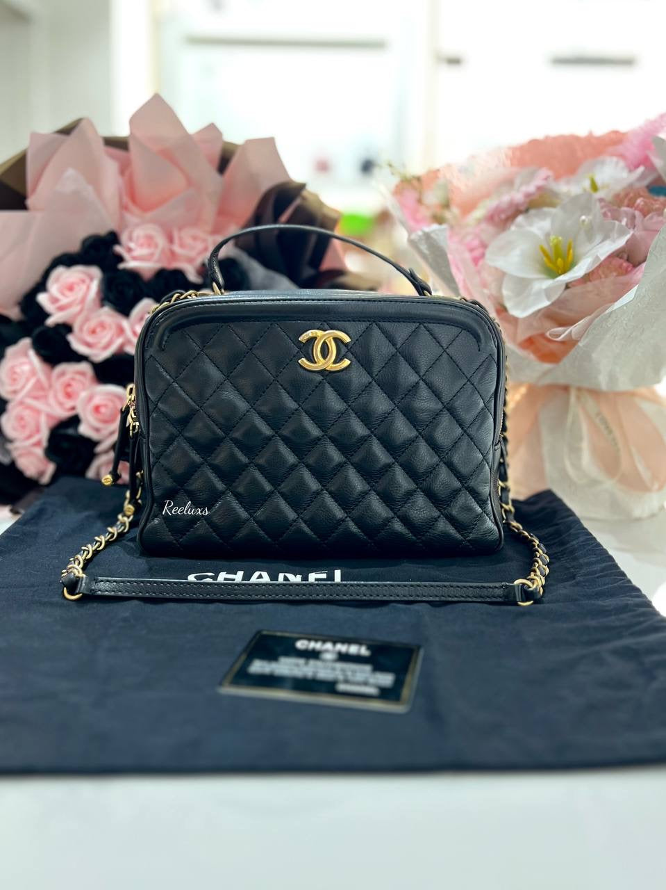 CHANEL  CC Vanity Case Black Calf Leather with Gold Hardware Hand Bag