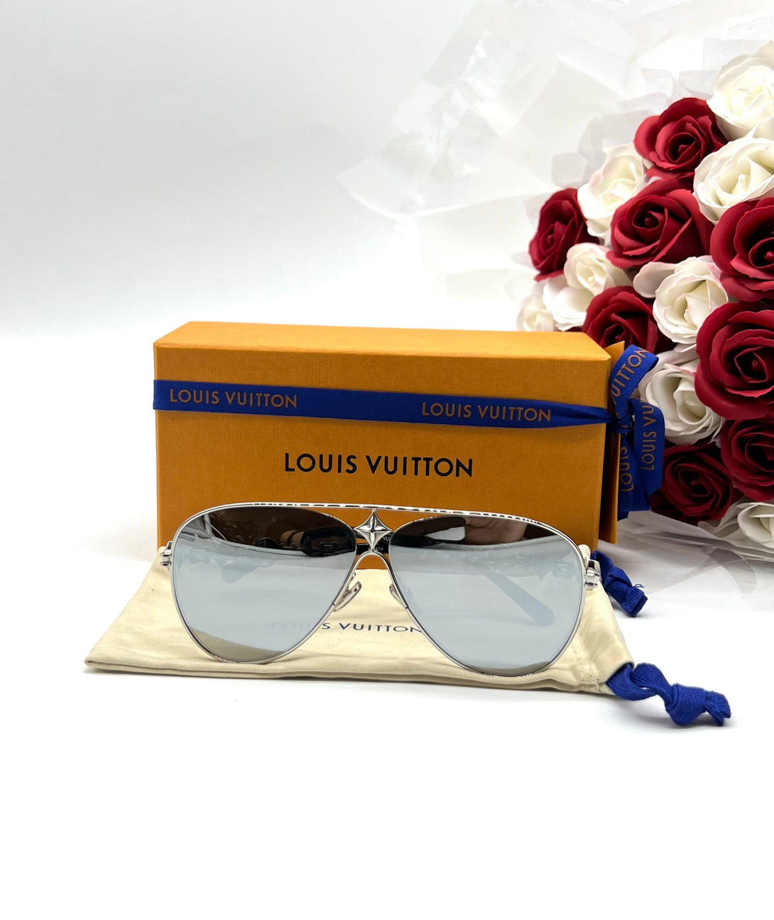 LOUIS VUITTON My Flower Chain Aviator Sunglasses - Reeluxs 