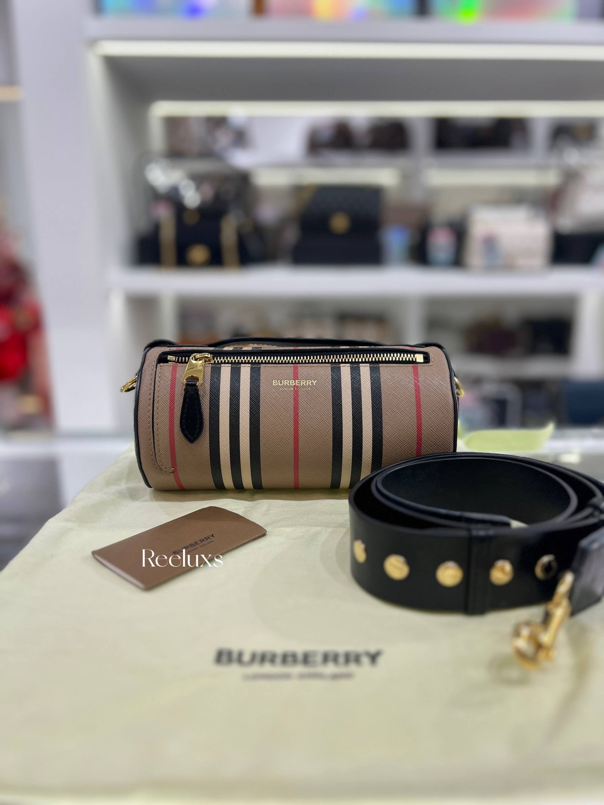 BURBERRY Vintage Check Barrel Bag