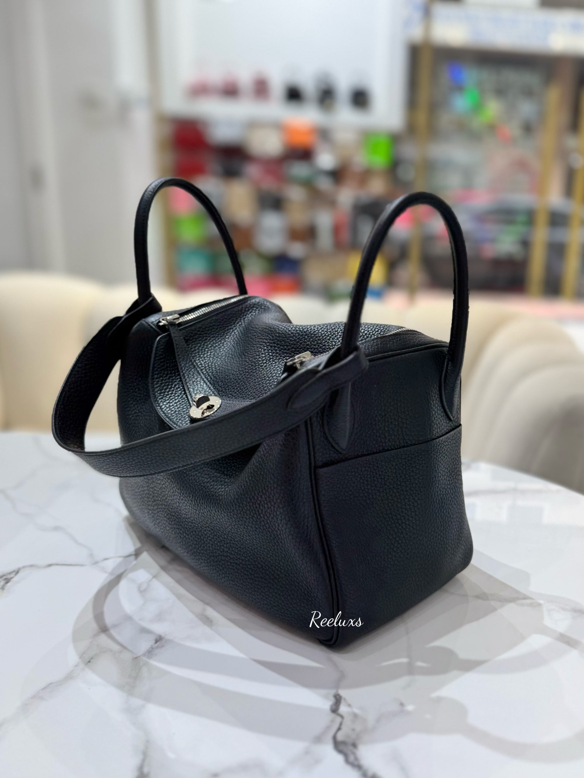 HERMES Lindy 30 Palladium Shoulder Bag