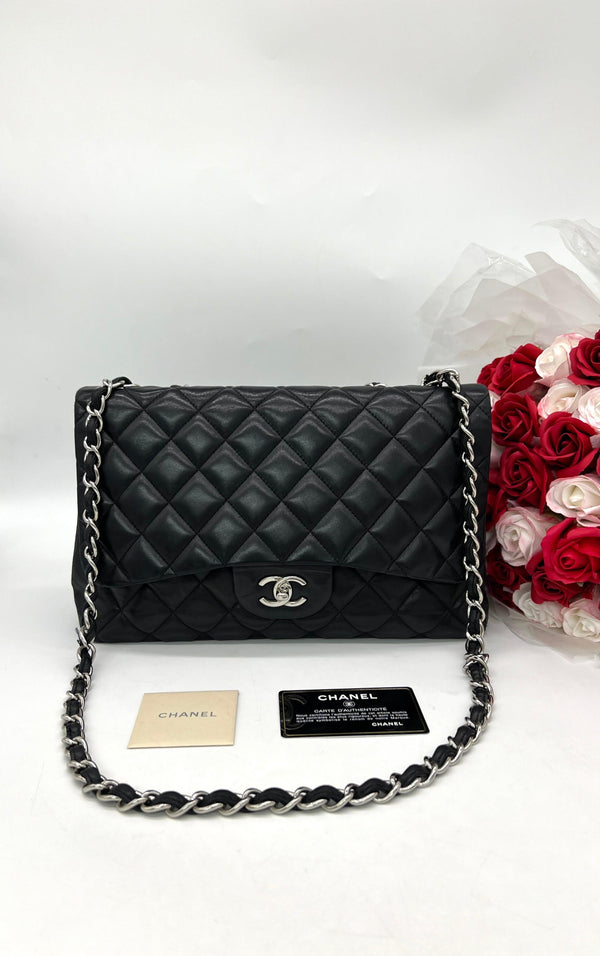 CHANEL Black Lambskin Maxi Single Flap For Women Shoulder Bag - Reeluxs 