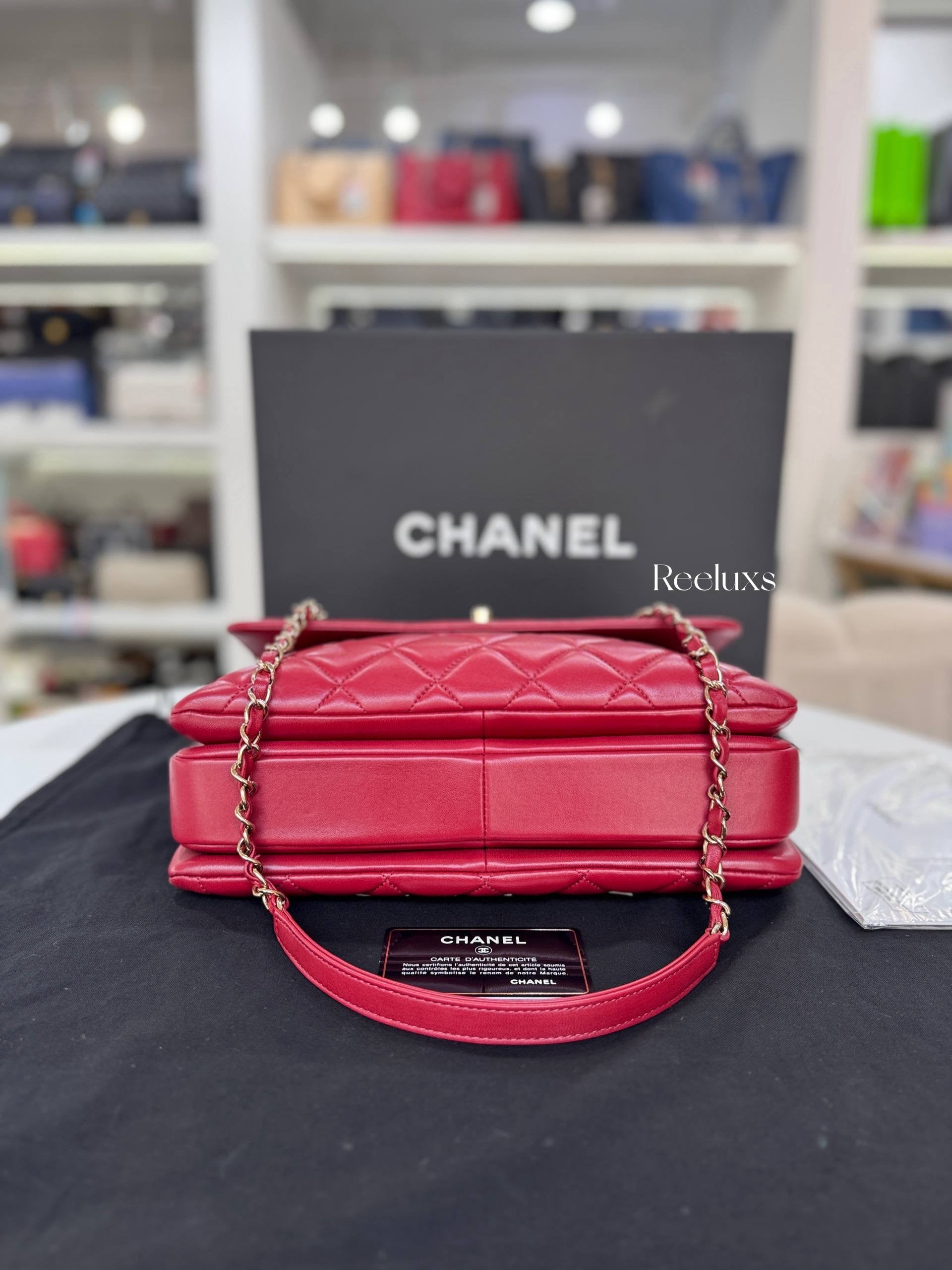 CHANEL Red Quilted Lambskin Medium Trendy CC Bag