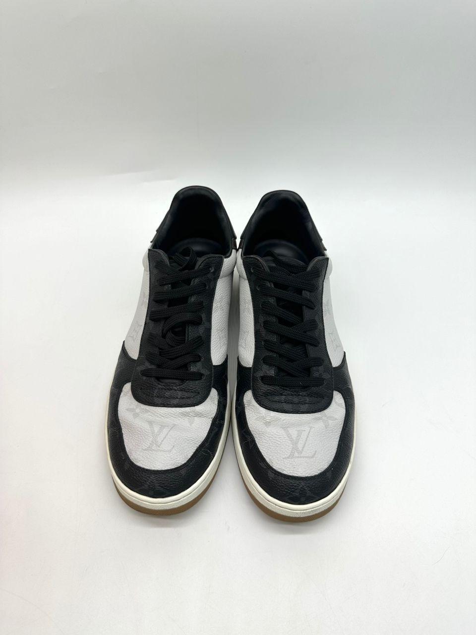 Louis Vuitton Rivoli Sneakers - Reeluxs 