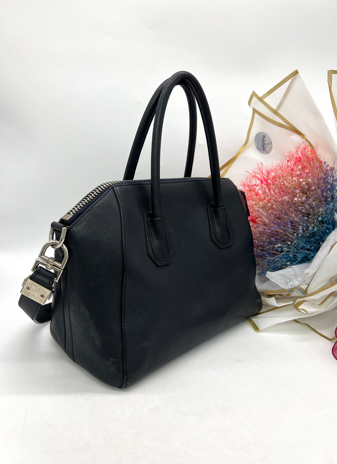 Givenchy Antigona Women's Black Shoulder Bag