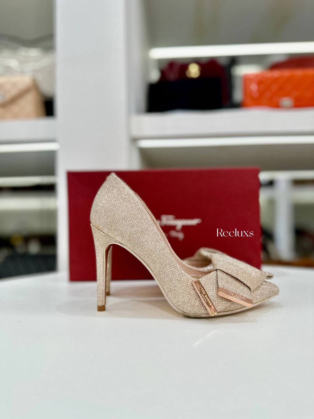 TED BAKER London Azeline Gold Glitter Closed-Toe Pumps