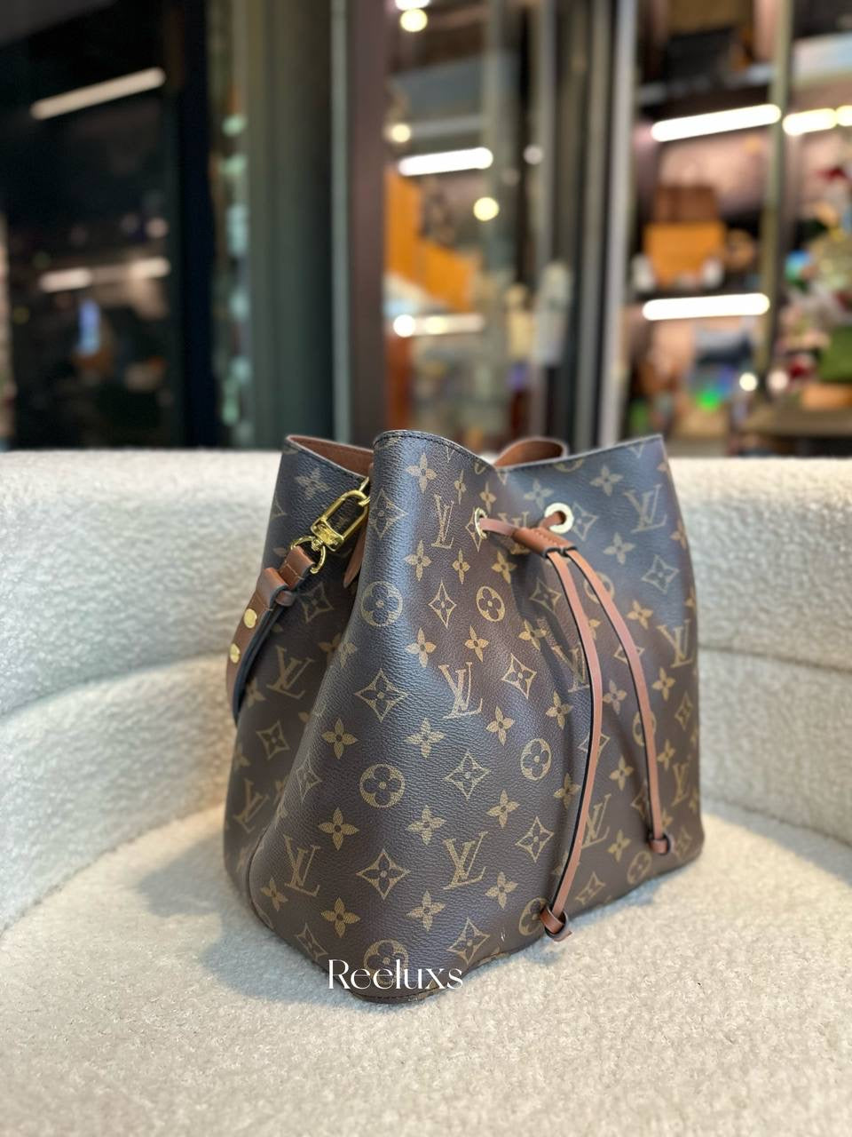Louis Vuitton NéoNoé MM
