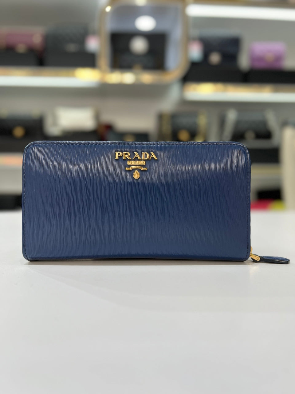 PRADA Vitello Long Wallet For Women - Reeluxs 