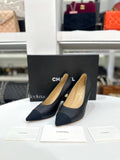 CHANEL Black Leather and Grosgrain Cap-Toe Pumps