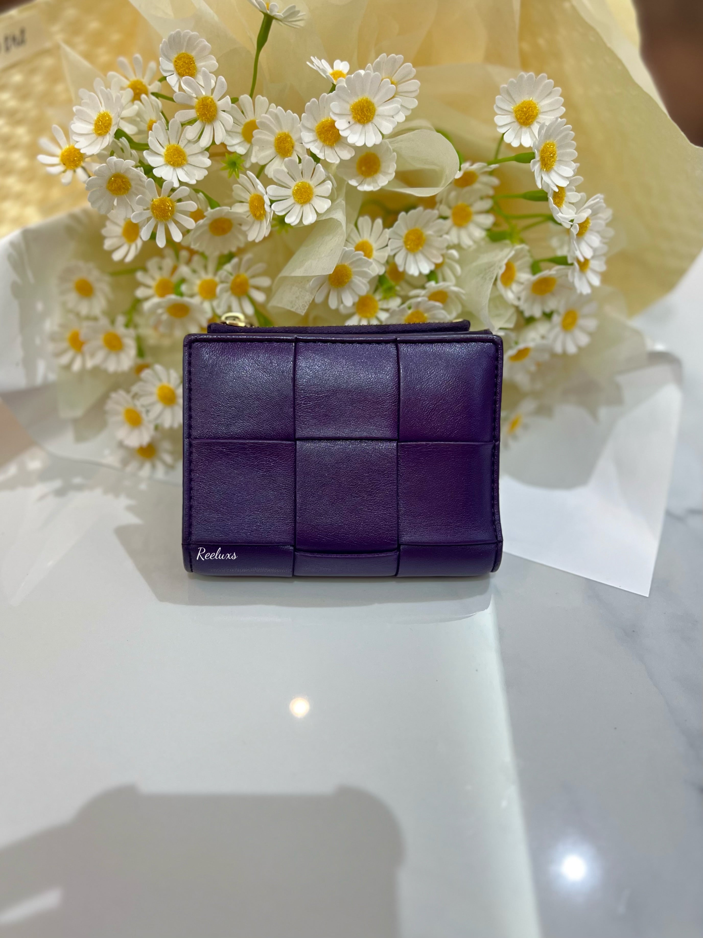 BOTTEGA VENETA Maxi Intrecciato Leather Bifold Wallet