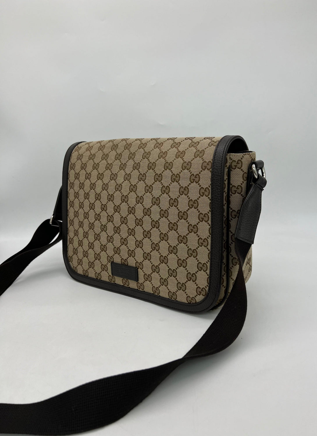 GUCCI Monogram Large Flap Messenger Bag - Reeluxs 