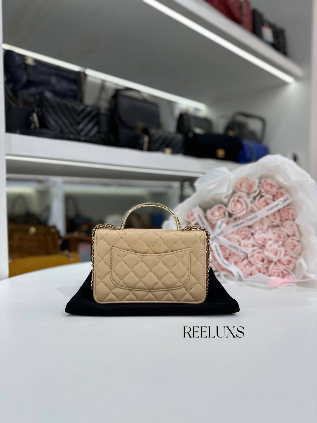 CHANEL Metal Top Handle Wallet on Chain (WOC)