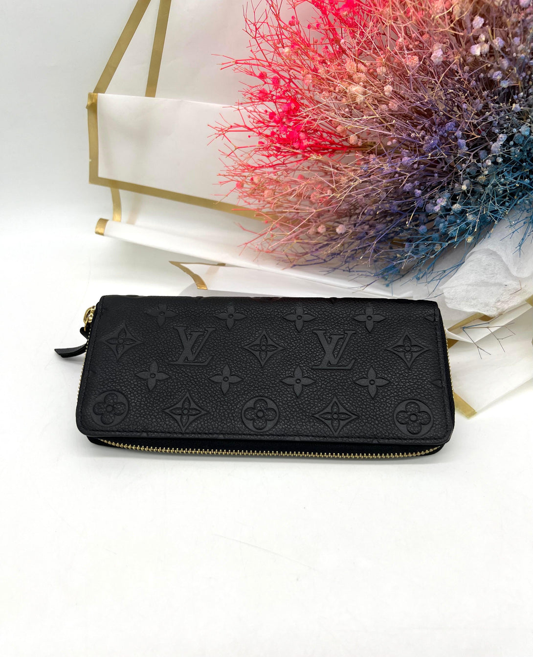 LOUIS VUITTON Monogram Empreinte Zippy Wallet - Reeluxs 