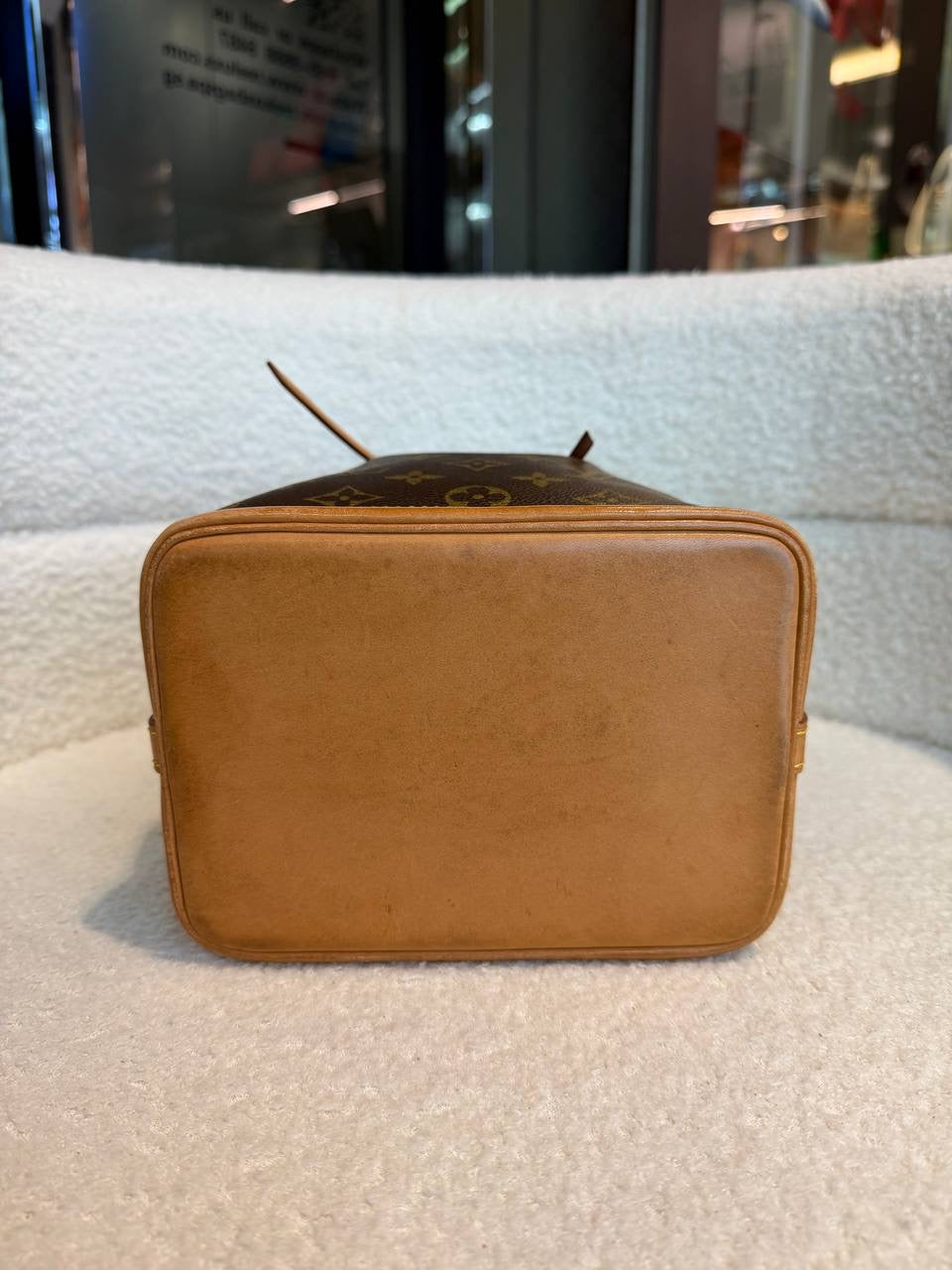 Louis Vuitton Neo Mini in Monogram