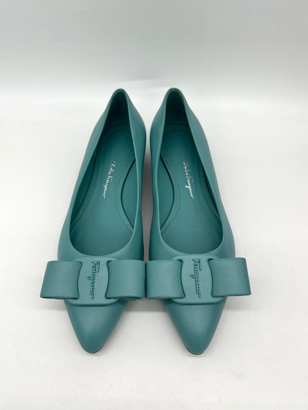 SALVATORE FERRAGAMO Viva Turquoise Ballet Flats Size 8 - Reeluxs 