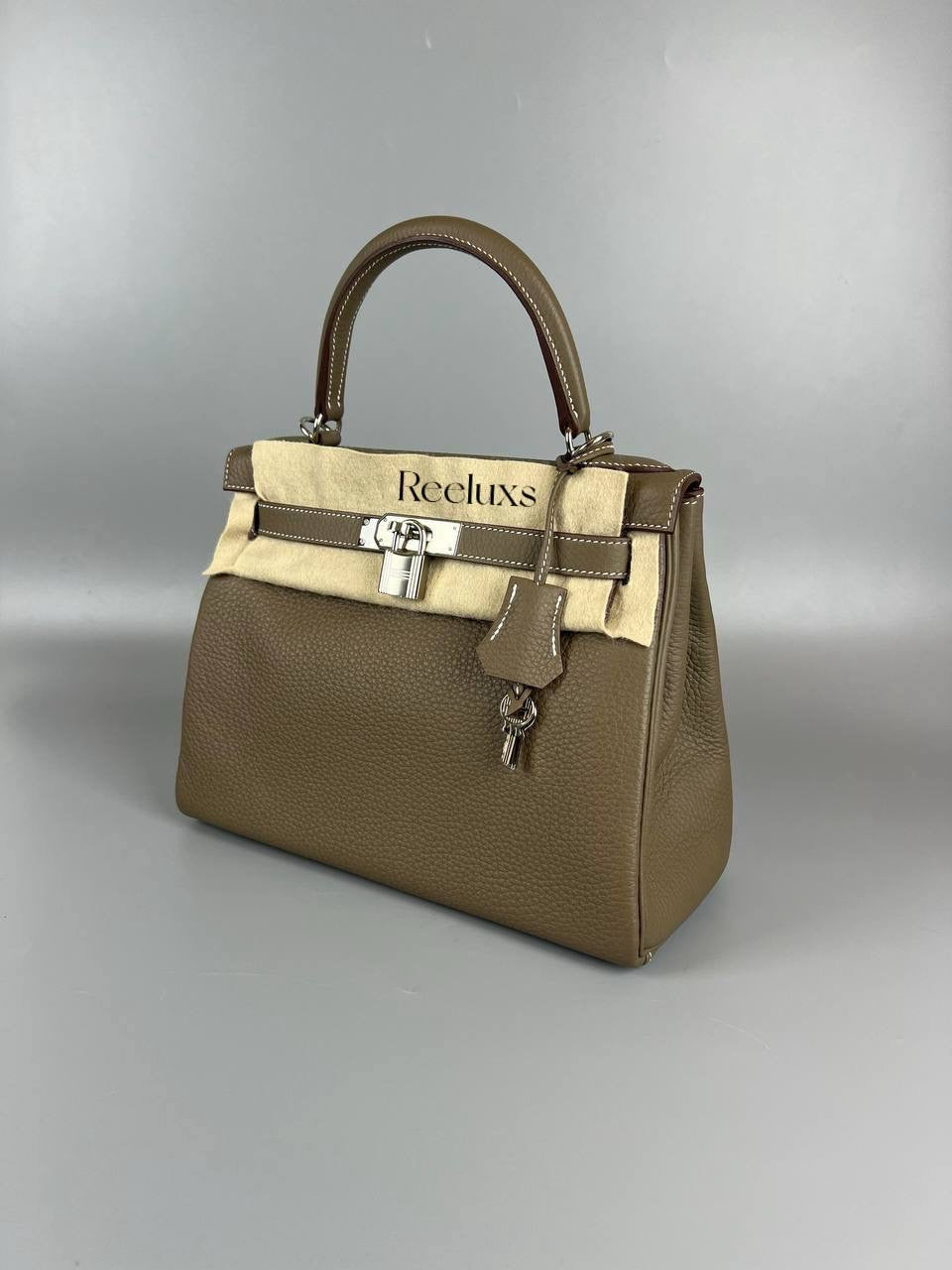 HERMES Kelly 28 ( PHW ) Handbag 2024 Unworn Full Set