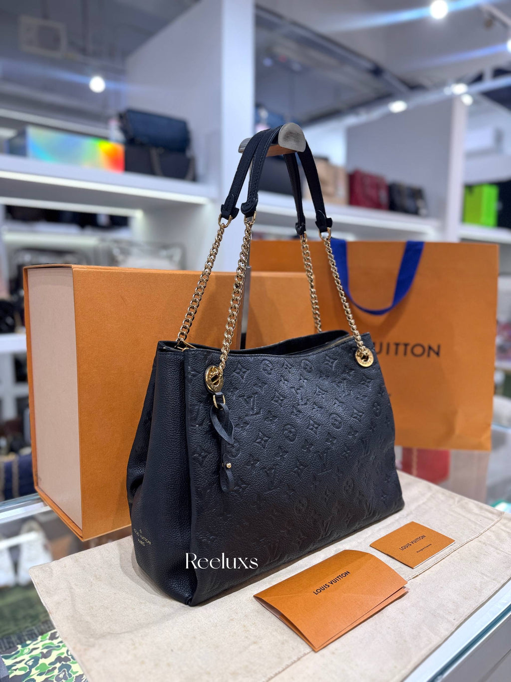 Full Set LOUIS VUITTON Black Monogram  Empreinte Leather Surene MM Bag