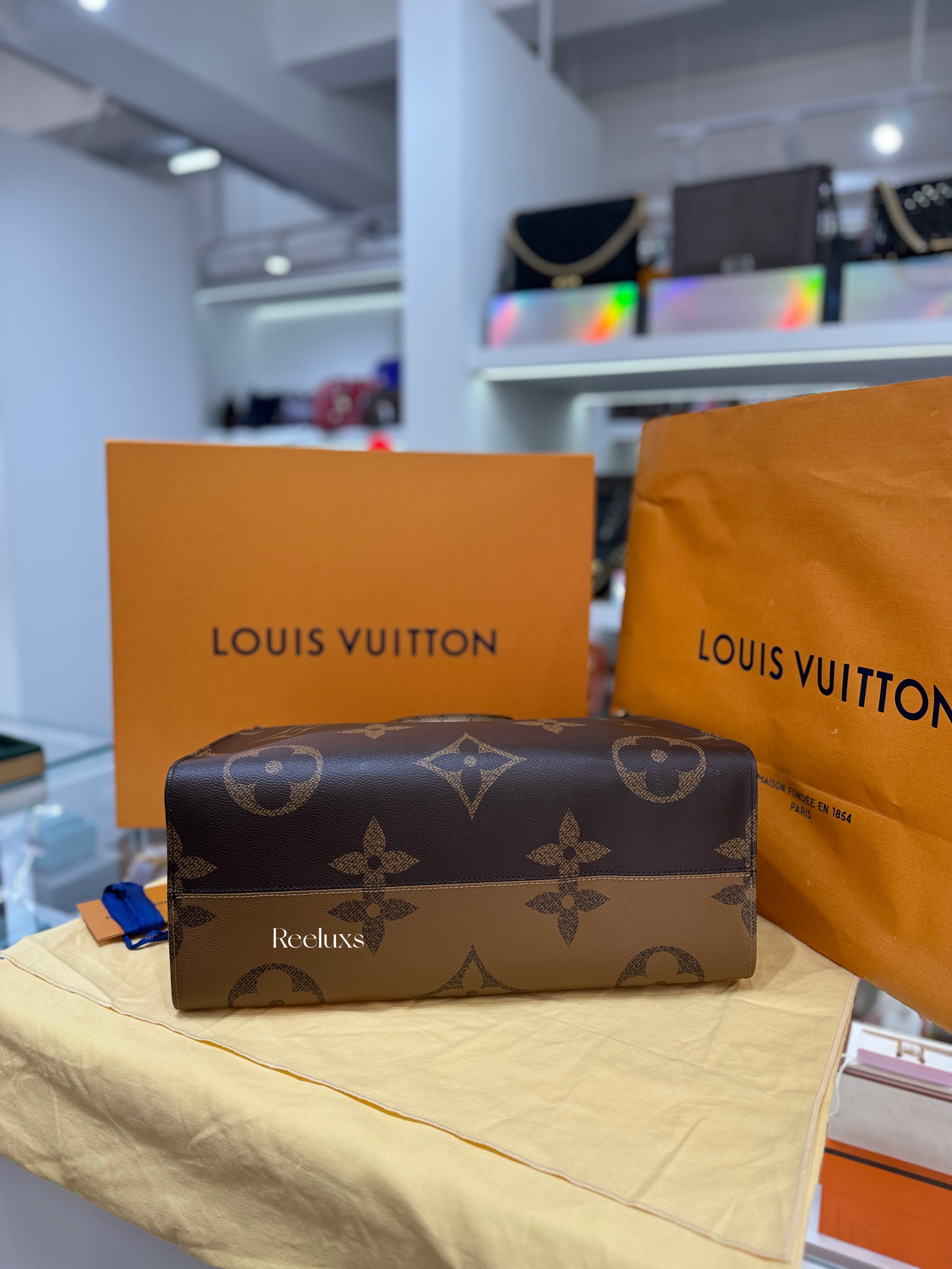 LOUIS VUITTON OnTheGo GM Monogram Reverse Bag