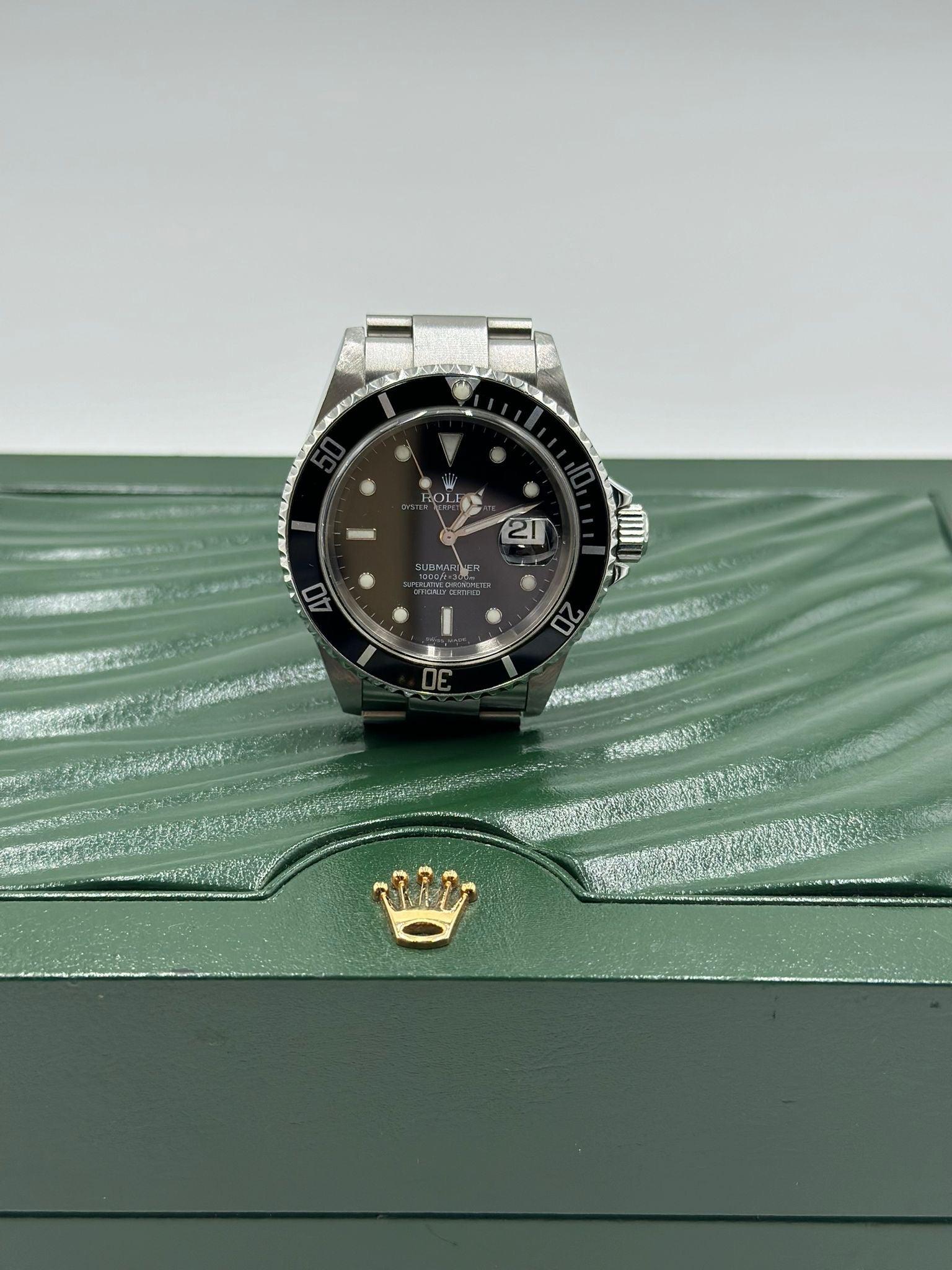 ROLEX SUBMARINER DATE 16610 MEN WATCH - Reeluxs 