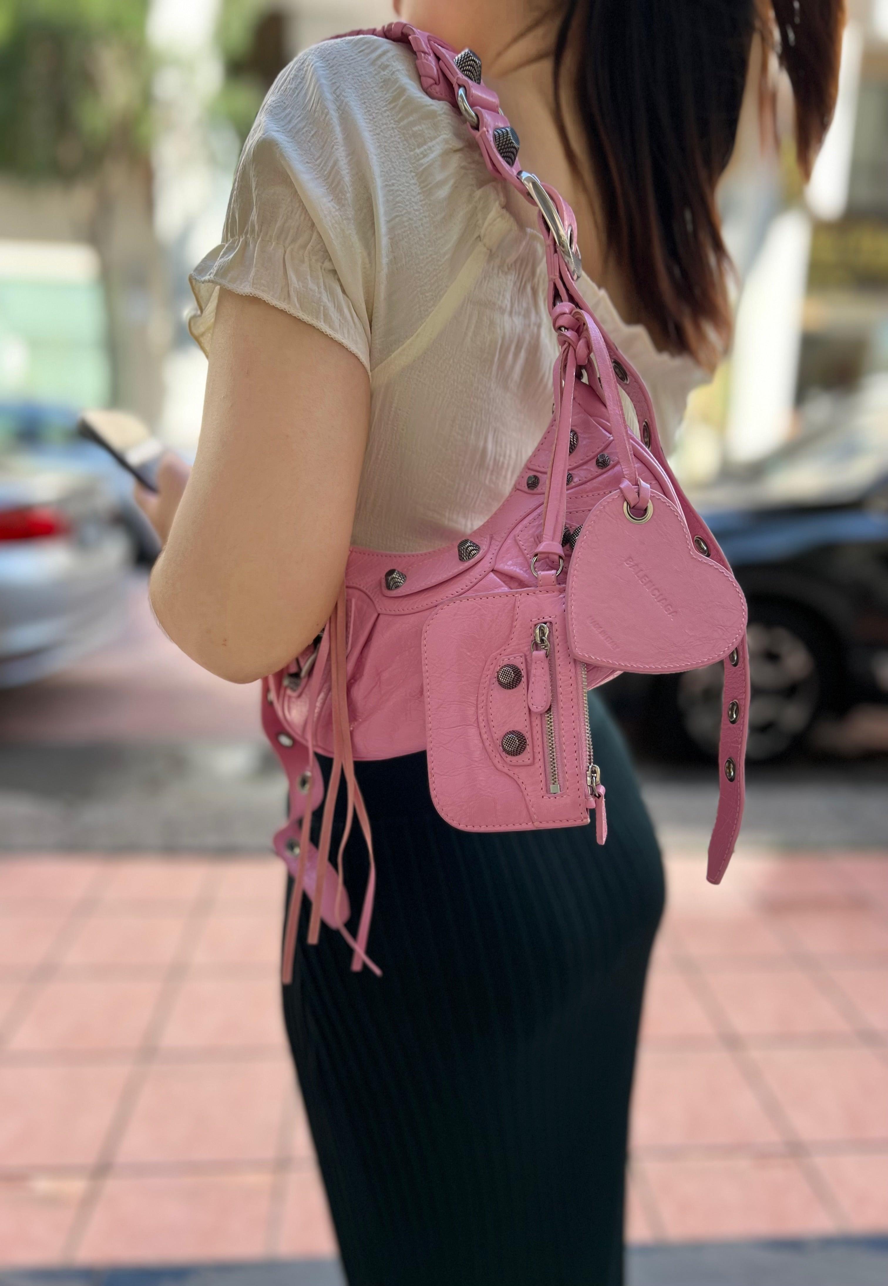 Balenciaga Pink Le Cagole Shoulder Bag - Farfetch - Reeluxs 