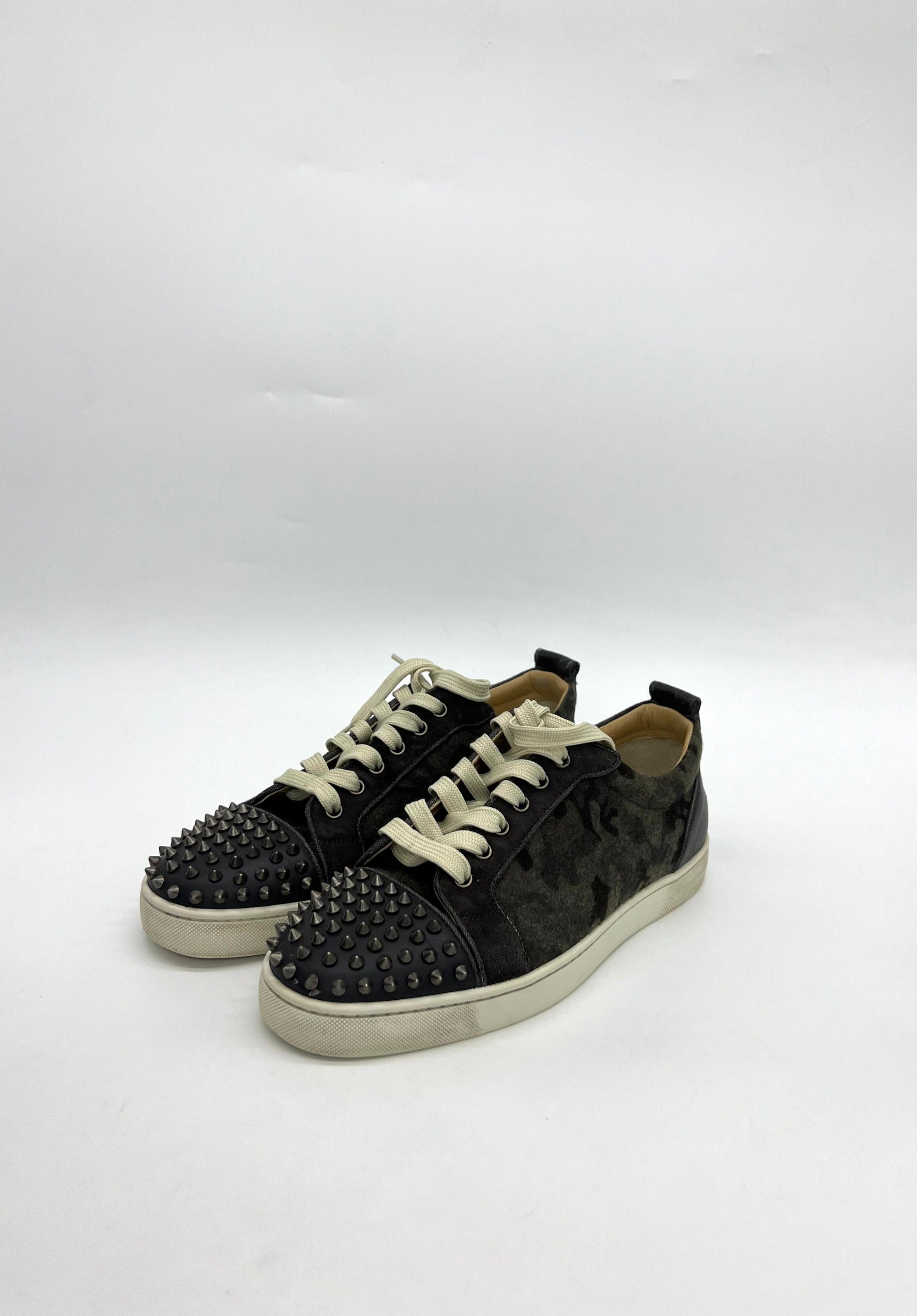 Christian Louboutin
Louis junior spike - Reeluxs 