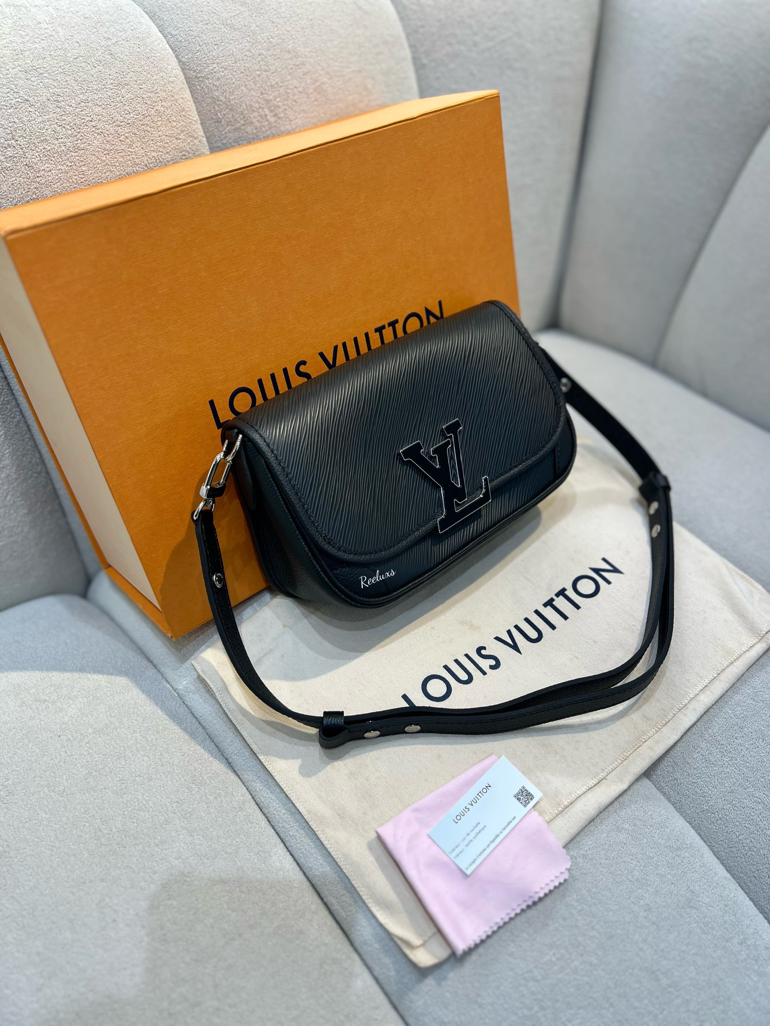 FULLSET NFC LOUIS VUITTON LV BUCI Epi Leather Shoulder Bag