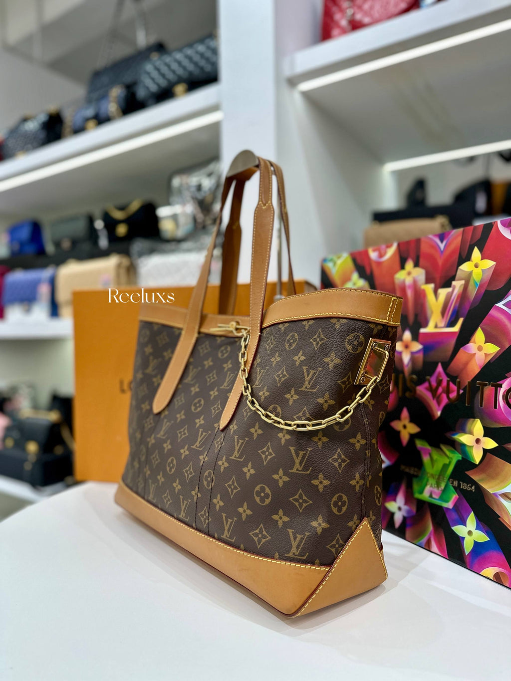 LOUIS VUITTON LV Cabas Voyage