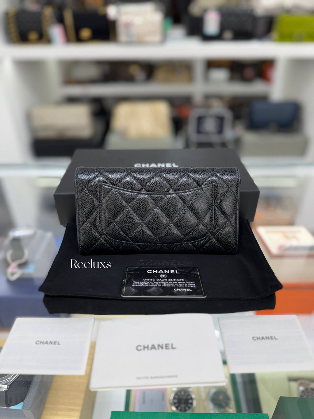CHANEL Classic Flap Caviar Long Wallet Black