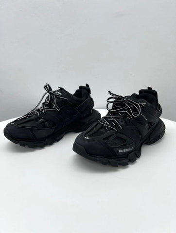 Balenciaga Track Sneakers in
Black Size 43 - Reeluxs 