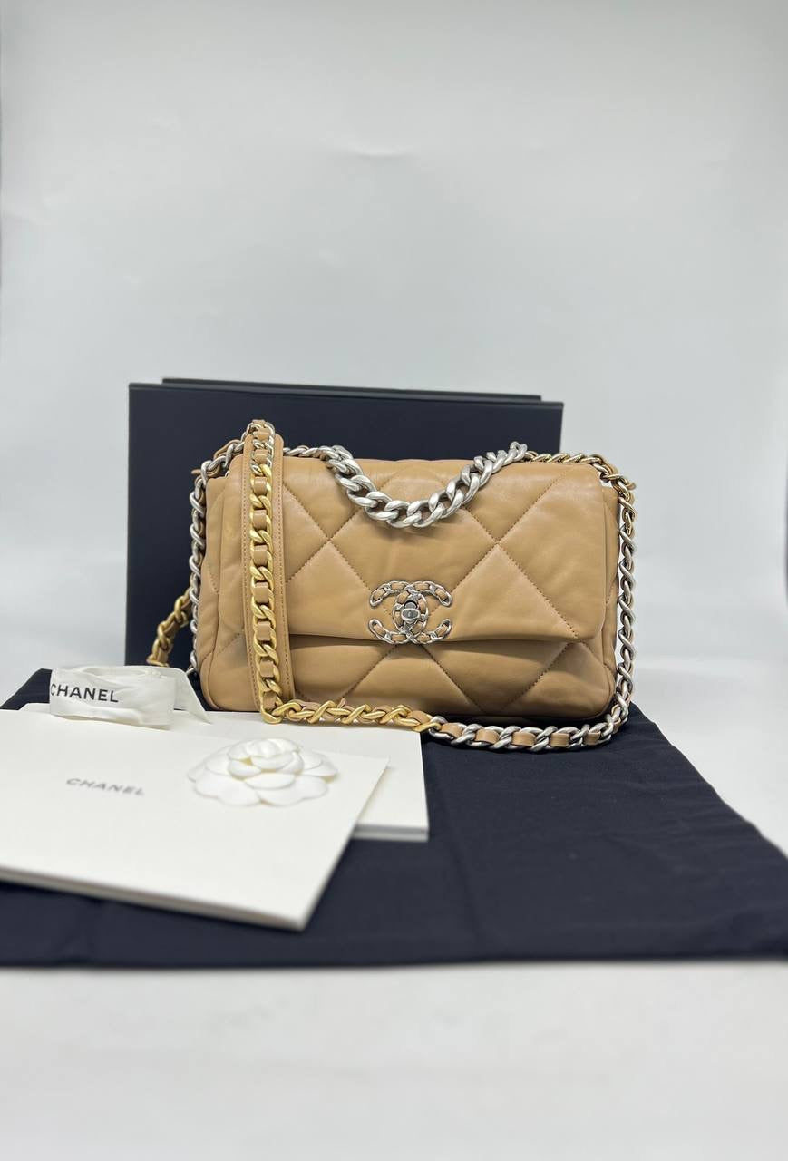 CHANEL 19 Lambskin Beige Color With GHW & SHW Women Shoulder Bag