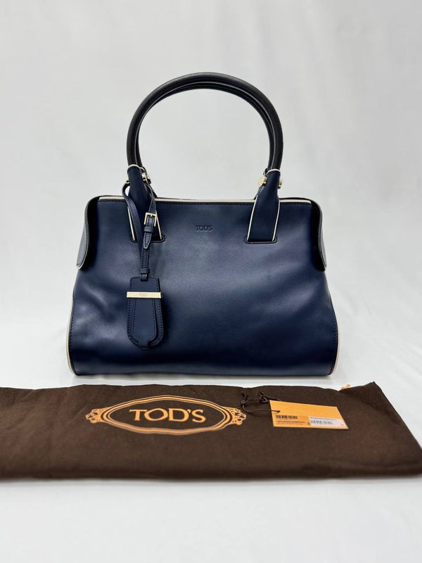 TOD'S Cape Bag In Navy Blue Handbag