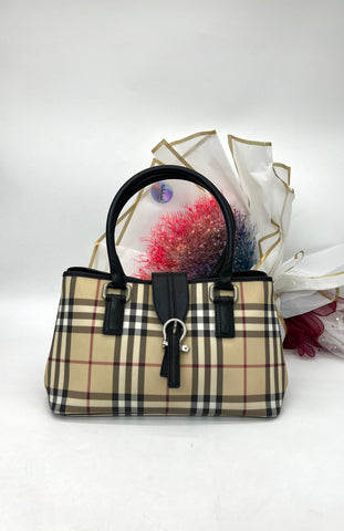 BURBERRY Nova check handbag - Reeluxs 