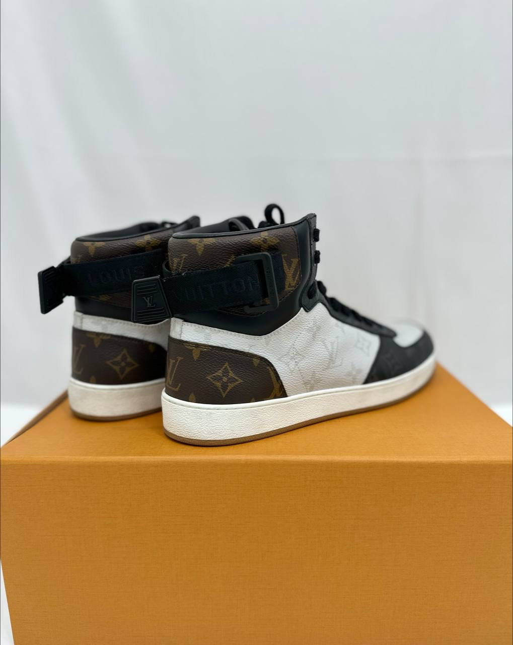 LOUIS VUITTON LV Monogram Rivoli High Top Sneakers