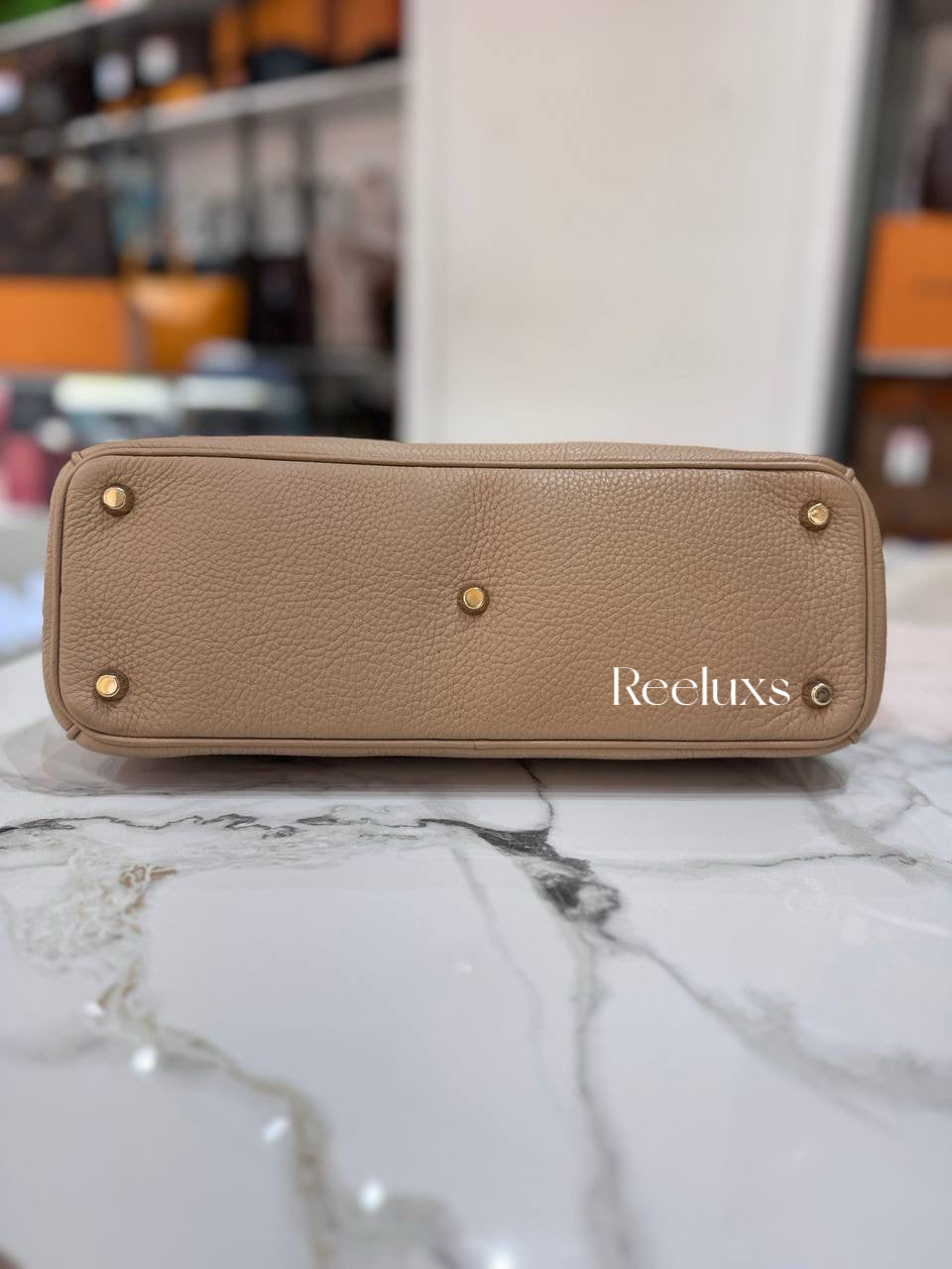 CHRISTIAN DIOR Diorissimo Medium Beige Leather