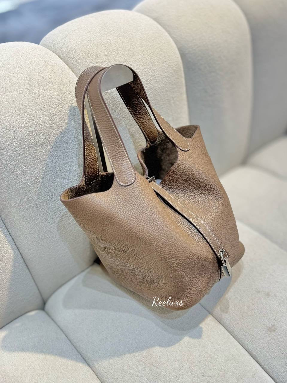 HERMES Picotin Lock 22  PHW Handbag
