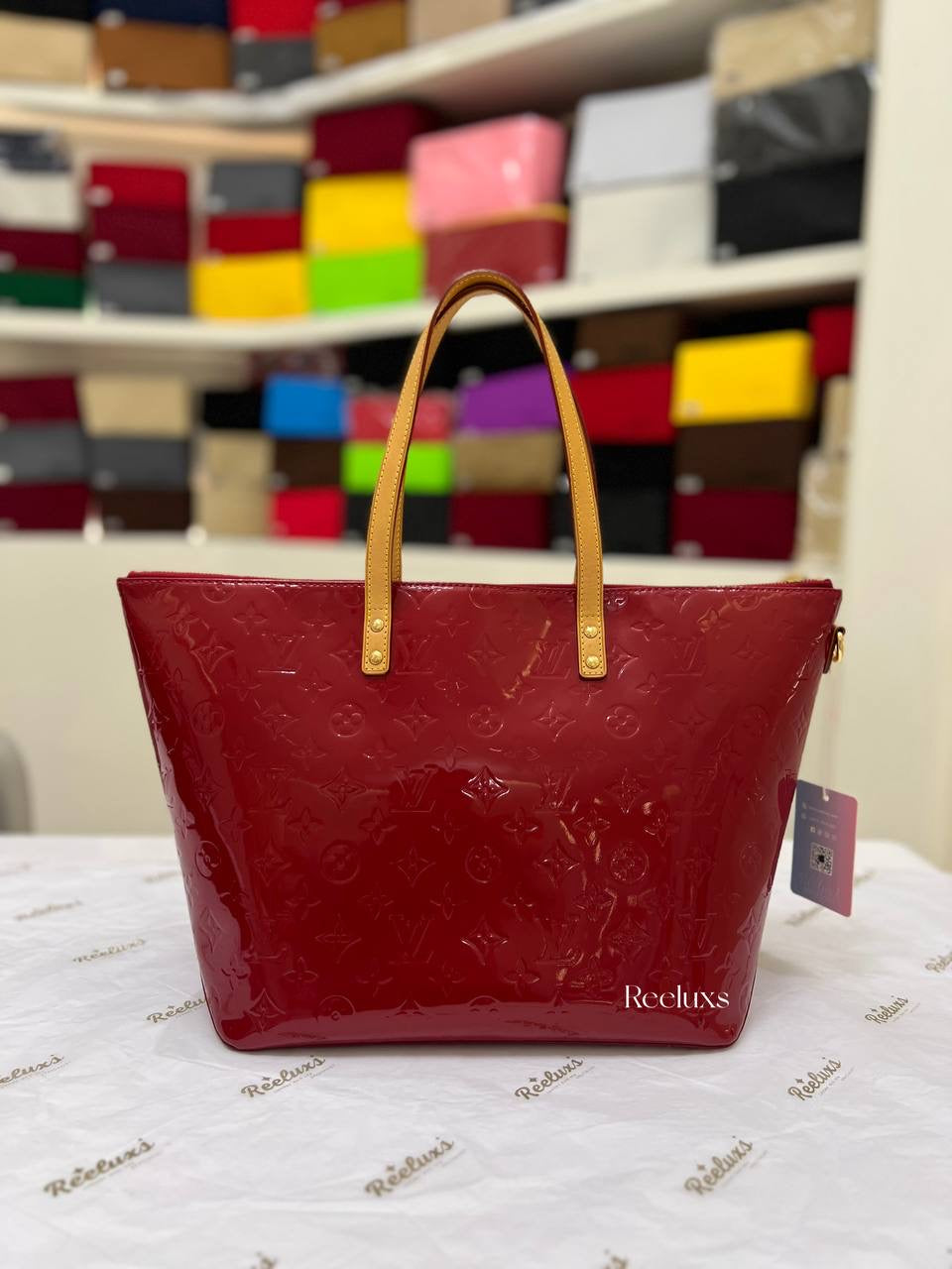 LOUIS VUITTON Bellevue GM Monogram Vernis Tote