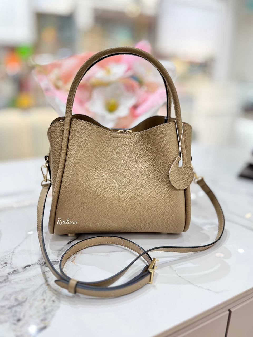 (Unused) VINSON CANDICE Besslynn Hand Bag