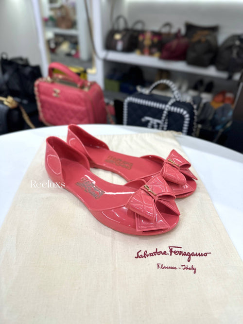 Ferragamo Barbados jelly flats
