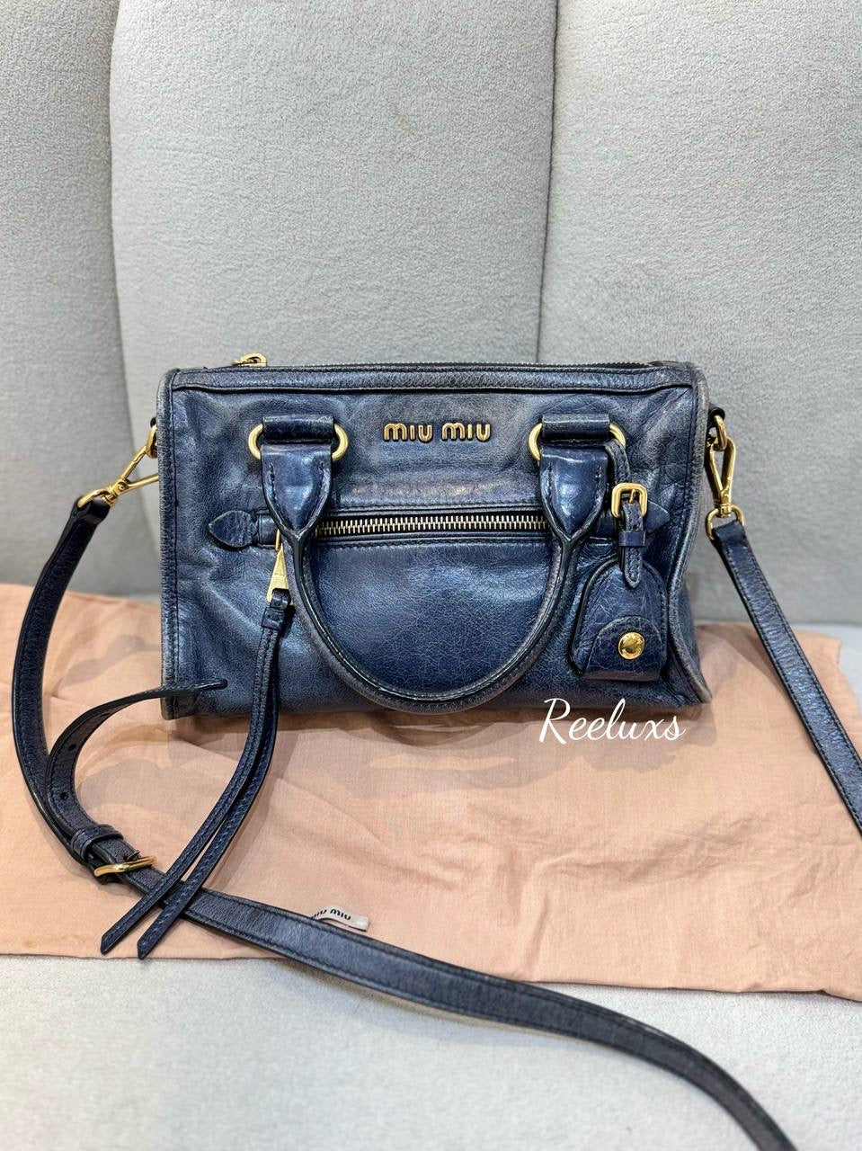 MIU MIU Blue Leather Vitello Hand & Crossbody Bag For Lady