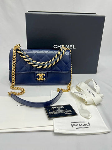 CHANEL Navy Blue Quilted Leather Cosmopolite Straight Line Flap