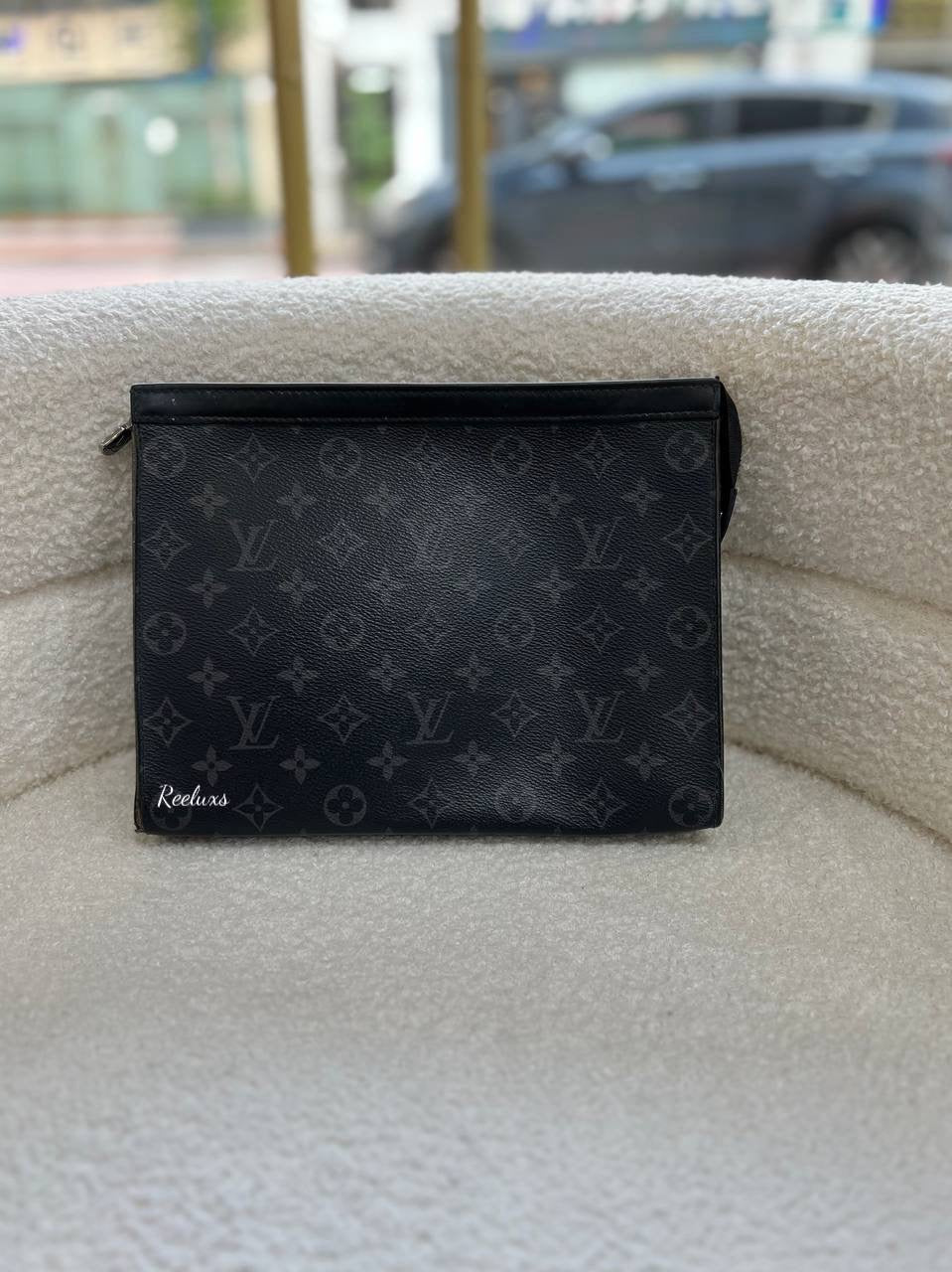 LOUIS VUITTON LV Monogram Eclipse Pochette Voyage MM Cluth Bag