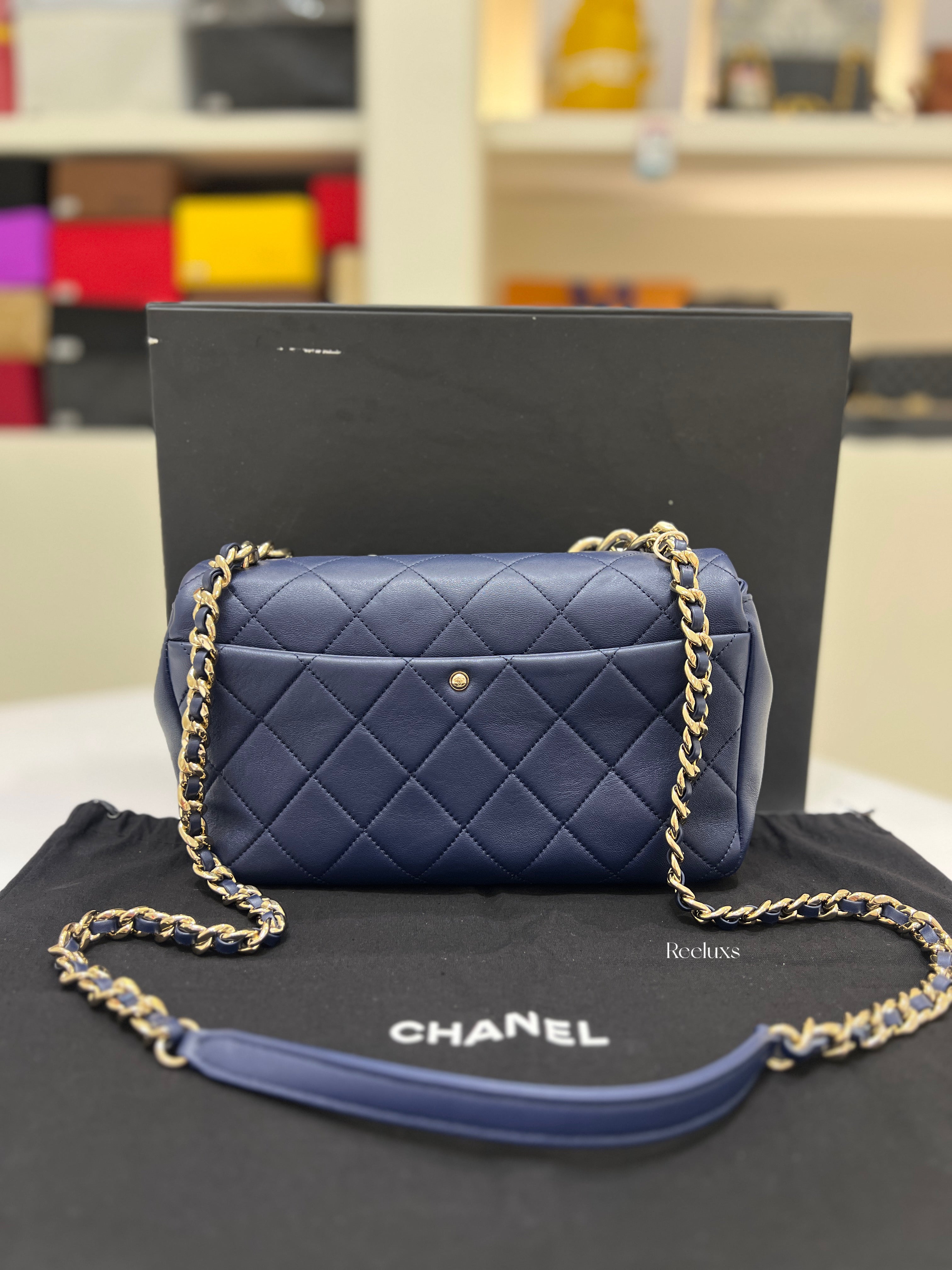 FULL SET CHANEL Resin Elegant Chain Flap Bag Quilted Lambskin Blue
