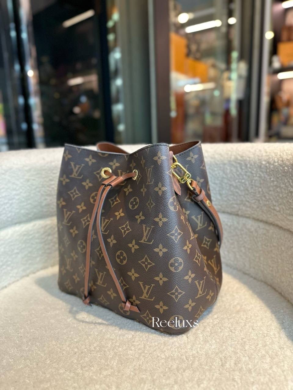 Louis Vuitton NéoNoé MM