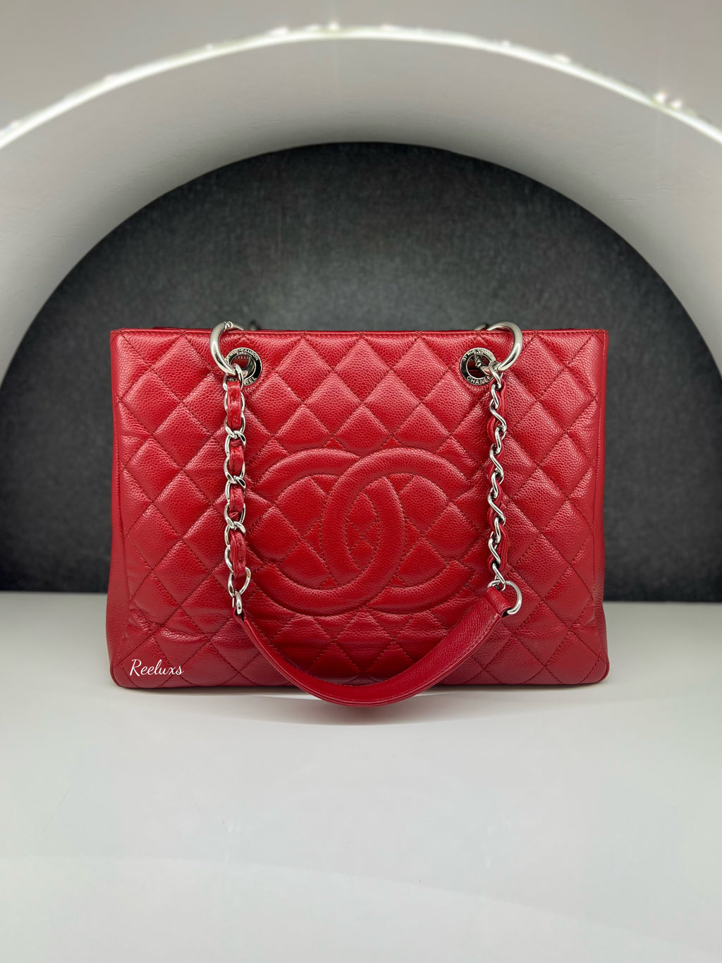 CHANEL Caviar Quilted Grand Shopping Tote GST Red