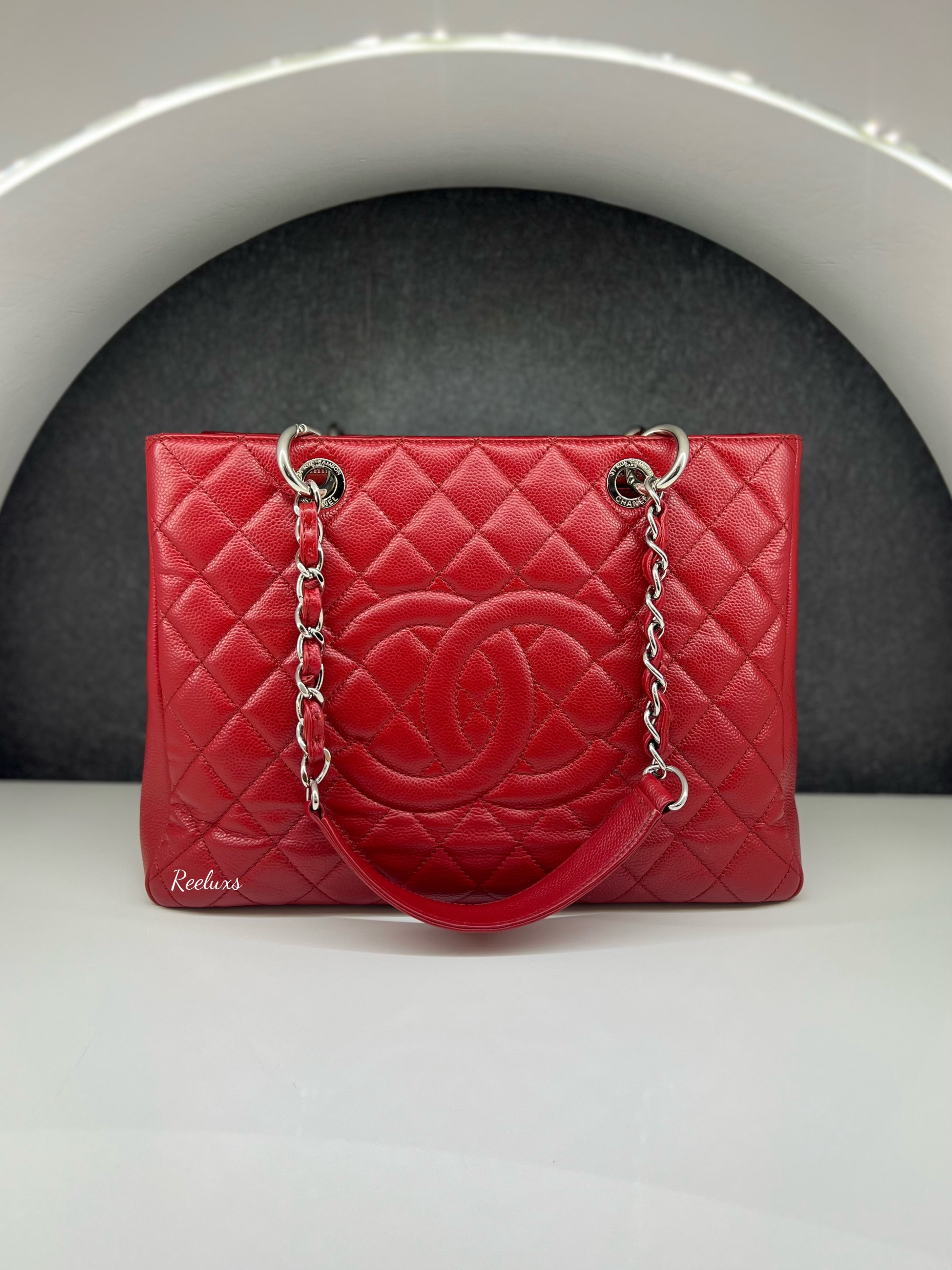 CHANEL Caviar Quilted Grand Shopping Tote GST Red