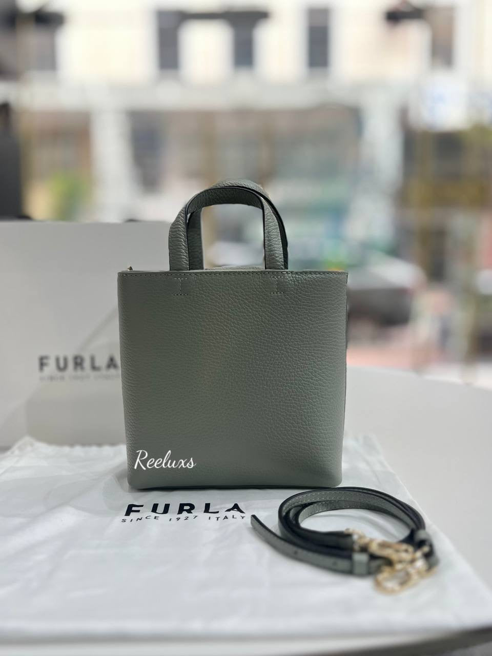 FURLA Sfera Leather Hand Bag