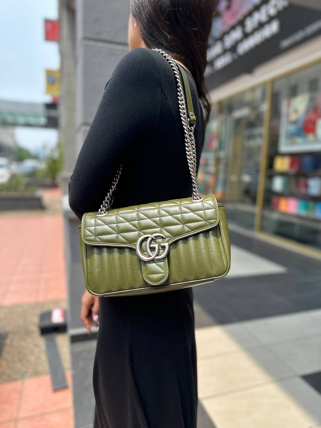 Gucci GG Marmont Small Matelassé Shoulder Bag