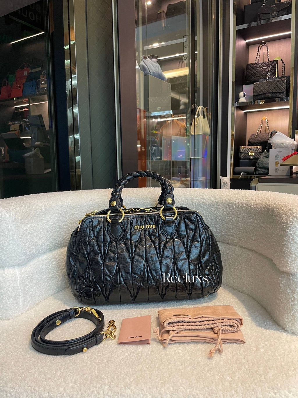 Miu Miu Matelasse Lux Neri Pleated Large Bag