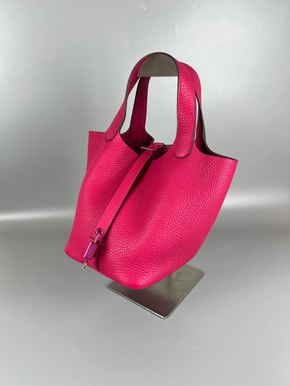 HERMES Picotin Lock 18 Rose Mexico Clemence PHW