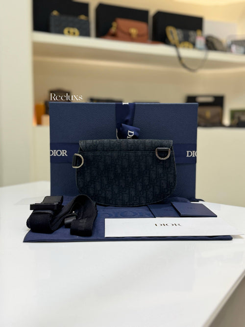 CHRISTIAN DIOR Saddle Messenger Bag Black Oblique Jacquard Canvas and Tonal Grained Calfskin Flap