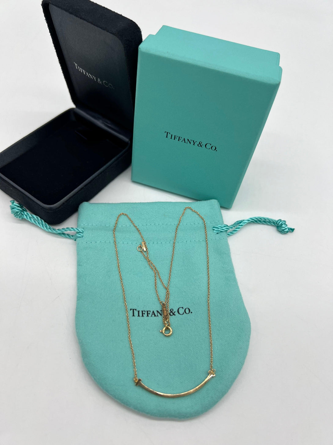 TIFFANY 18K Rose Gold Small T Smile Pendant Necklace - Reeluxs 